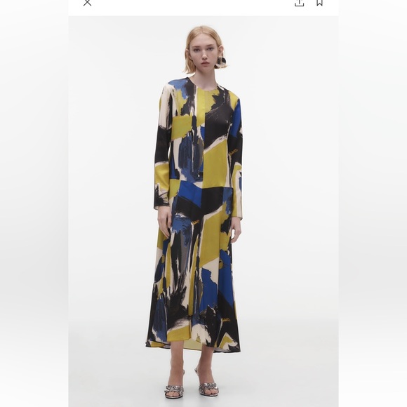 Hi I’m selling this beautiful so fancy Dress from Zara it’s amazing on ur body - Picture 3 of 4